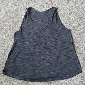 Lululemon gray dry fit v-neck tank top